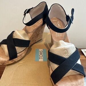 Tom’s Strappy Wedge Sandal